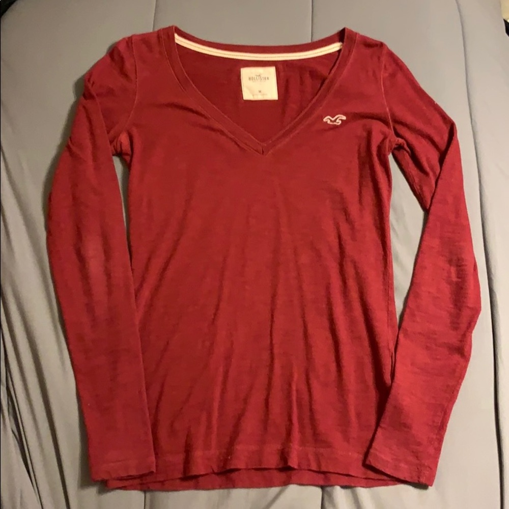 Hollister Long Sleeve V-neck - Burgundy/Maroon